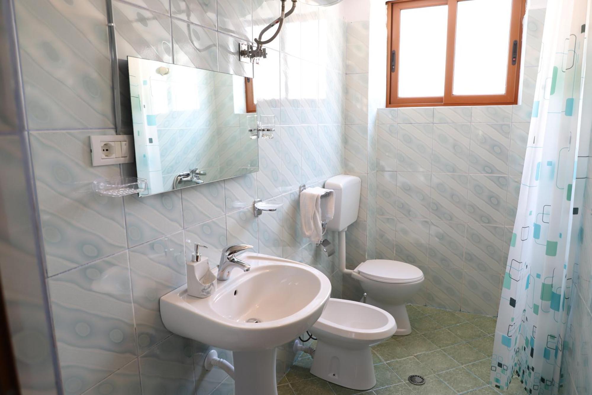 Tb One Bedroom Apartment Berat Esterno foto
